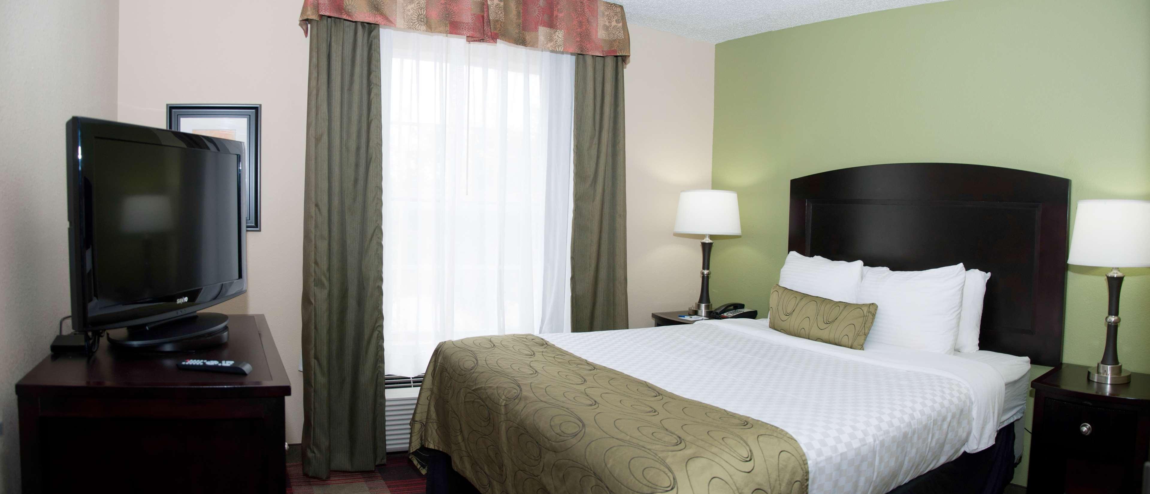 Best Western Plus Addison/Dallas Hotel Ngoại thất bức ảnh